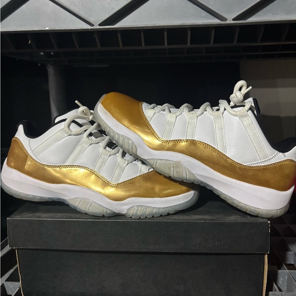 Jordan 11 Retro Low Closing Ceremony - Picture 1 of 7